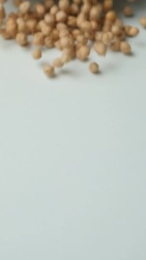 Ham Pişmemiş Nohut Yavaş Hareketi Dağıtma