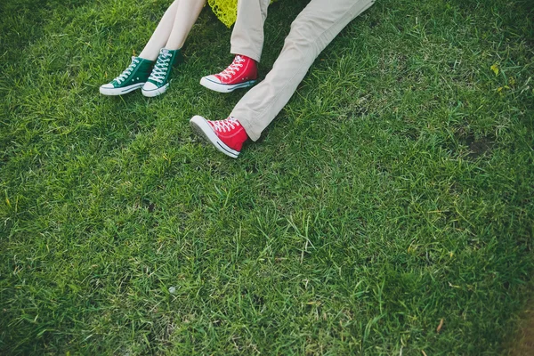 Tênis para menino e para menina — Fotografia de Stock