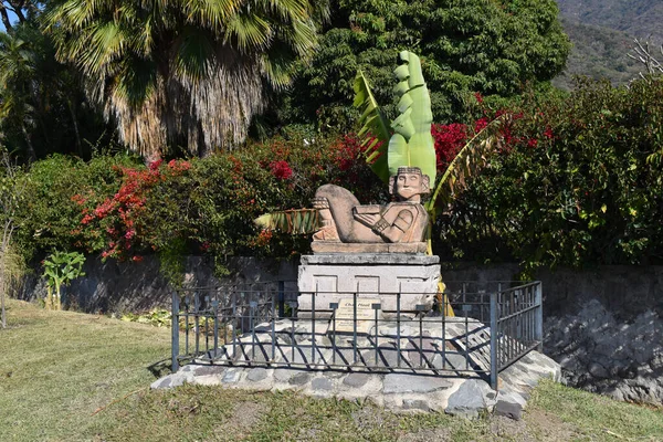 A replica statue of Ehecatl god of the wind on the Malecon in Ajijic — Stock Photo, Image