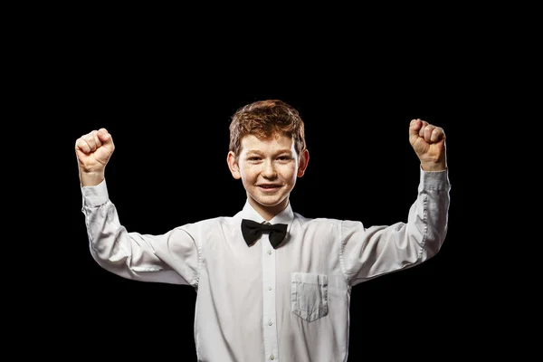 Jonge jongen winnaar — Stockfoto