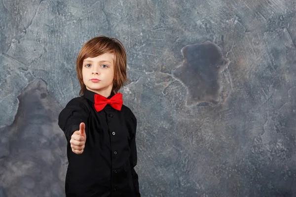 Thumbs up from a boy — Stock Photo, Image