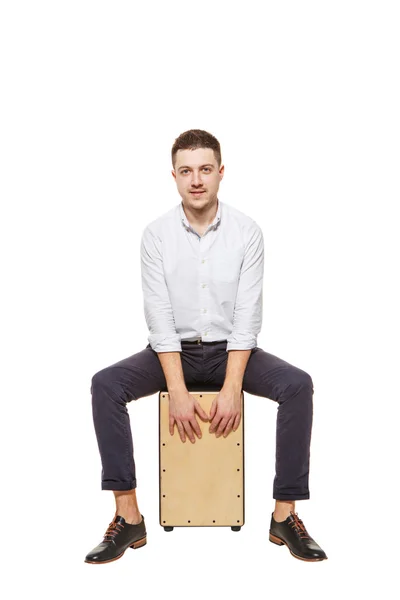 Sits on the Cajon — Stock Photo, Image