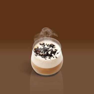 Kahverengi zemin üzerine glace kahve