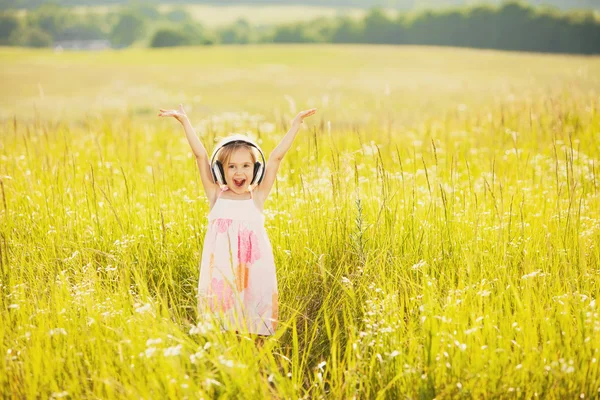 Niña feliz — Foto de Stock