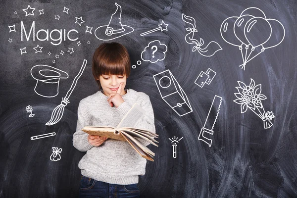 Little boy learn magic — Stock Photo, Image