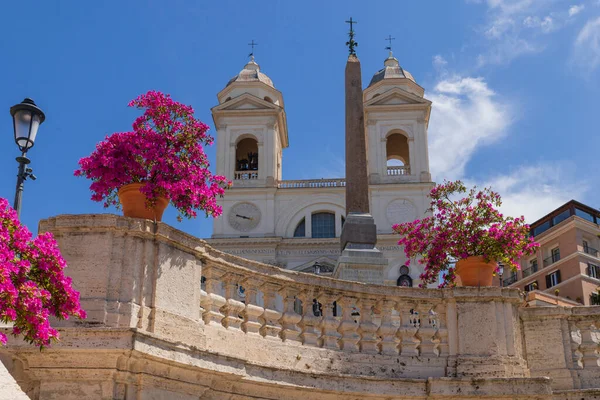 Rome Kerk Van Trinita Dei Monti Met Spaanse Trappen Obelisk — Stockfoto