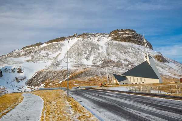 Iglesia Olafsvik Islandia — Foto de Stock