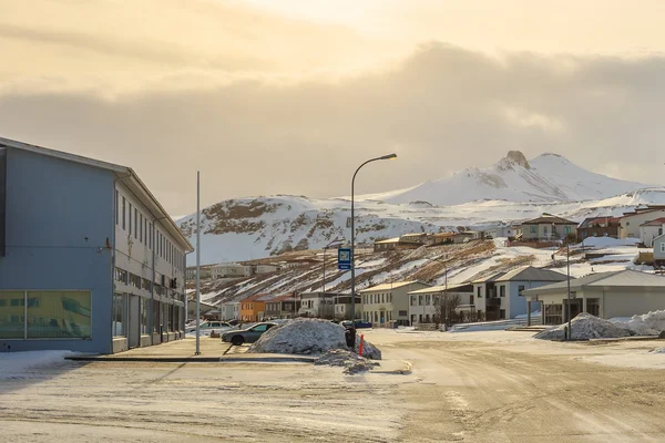 欧拉夫斯维克市在冰岛 — 图库照片