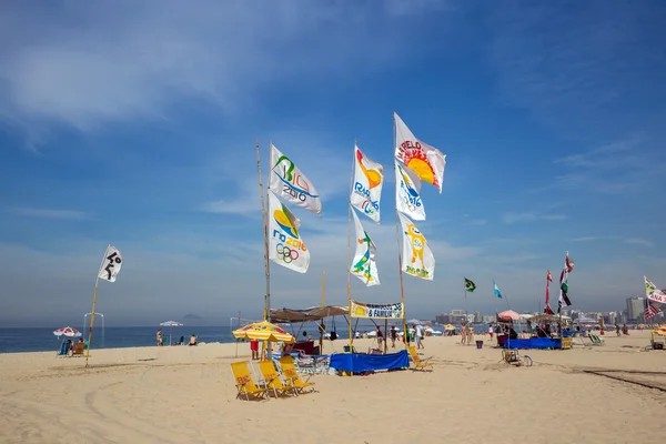 Logo olympique 2016 à Copacabana plage — Photo