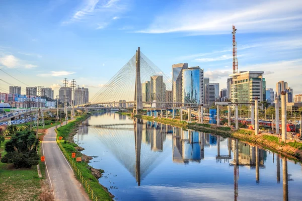 Octavio Frias de Oliveira brug in Sao Paulo — Stockfoto