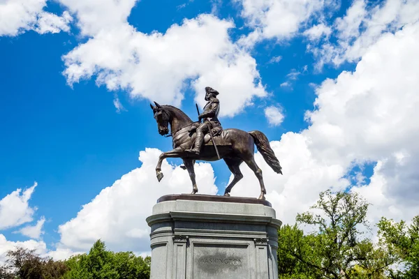 George washington denkmal im öffentlichen garten boston — Stockfoto