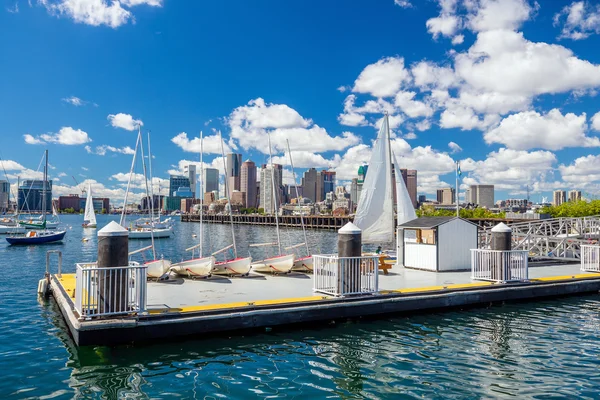 Boston skyline sett från piers park, — Stockfoto