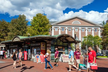 Harvard Meydanı