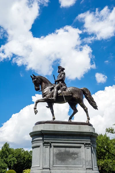 George Washington monument w publicznym ogrodzie Boston — Zdjęcie stockowe