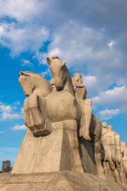 Ibirapuera Parkı, Sao Paulo Bandeiras Anıtı