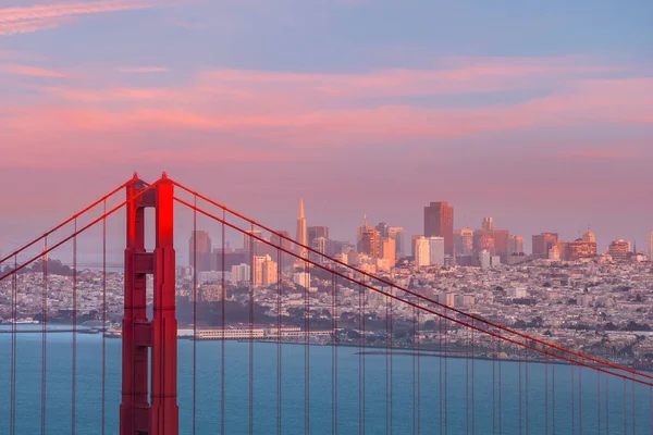 Kaliforniya San Francisco Daki Golden Gate Köprüsü Alacakaranlıkta — Stok fotoğraf