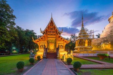 Wat Phra Singh tapınağı eski şehir merkezinde, Chiang Mai, Tayland