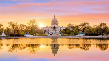 Washington DC 'deki Birleşik Devletler Kongre Binası, gün doğumu