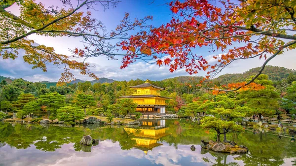 Chrám Kinkakuji Kjótu Japonsko Podzim Při Západu Slunce — Stock fotografie