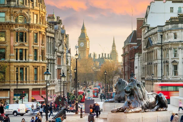 Toeristische Attractie Trafalgar Square Het Centrum Van Londen — Stockfoto