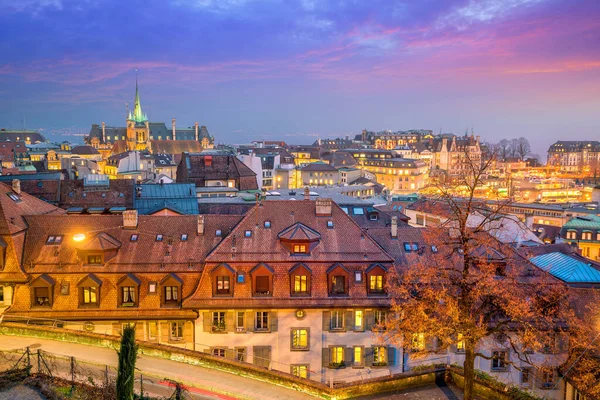 Skyline Der Innenstadt Von Lausanne Der Schweiz Bei Sonnenuntergang — Stockfoto