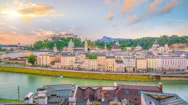 Schöner Blick Auf Die Skyline Der Stadt Salzburg Sommer Bei — Stockfoto