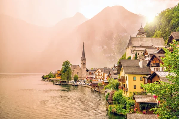 Γραφική Θέα Του Διάσημου Χωριού Hallstatt Στην Αυστρία Άλπεις Ευρώπη — Φωτογραφία Αρχείου