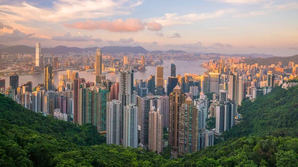 Panoramisch Uitzicht Victoria Harbor Hong Kong Skyline China Bij Zonsondergang — Stockfoto