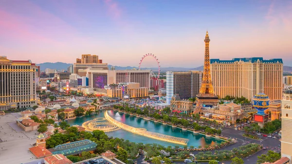 Cityscape Las Vegas Tetejéről Kilátás Nevada Usa Naplementekor — Stock Fotó