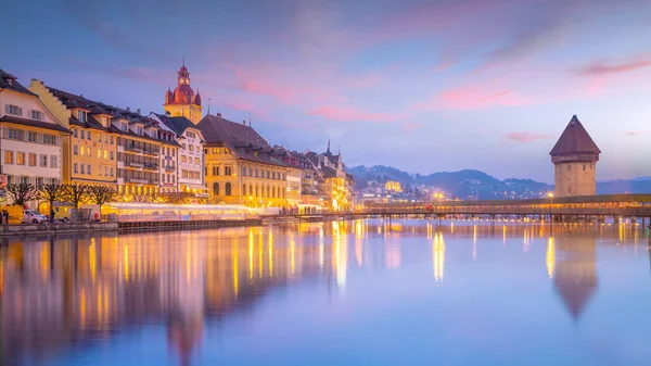 Centro Histórico Ciudad Lucerna Con Puente Capilla Lago Lucerna Suiza — Foto de Stock