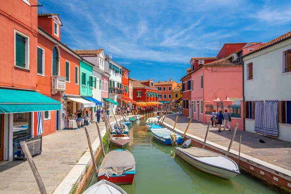 Венеція Італія Червня 2017 Року Барвисті Будинки Центрі Бурано Венеція — стокове фото