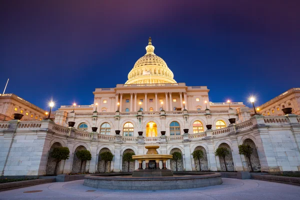 El edificio del Capitolio de Estados Unidos — Foto de Stock