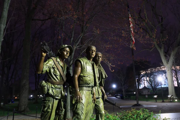 Washington DC Vietnam Veteran 's Memorial - De tre soldater – stockfoto