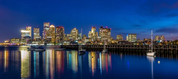 Vista panorámica del horizonte del centro de Boston — Foto de Stock