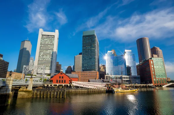 Boston waterfront with skyscrapers and bridge — Stock Photo, Image