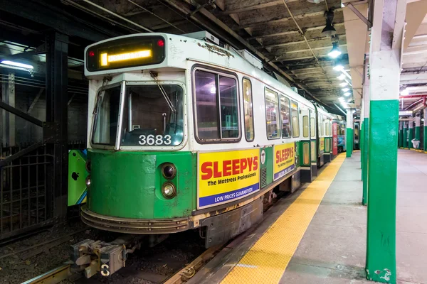 Станция метро T в центре Бостона — стоковое фото