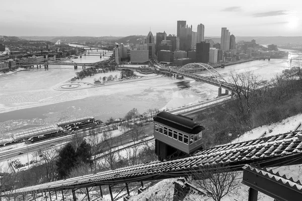 Skyline del centro de Pittsburgh —  Fotos de Stock