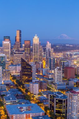 gün batımında Seattle skyline panorama 