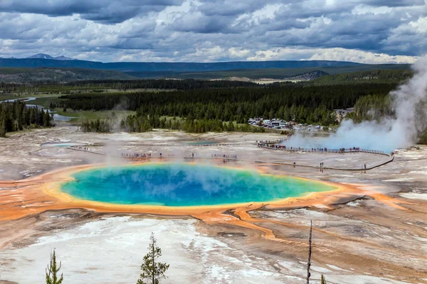 Yellowstone grand prismatic spring — Stock Photo, Image