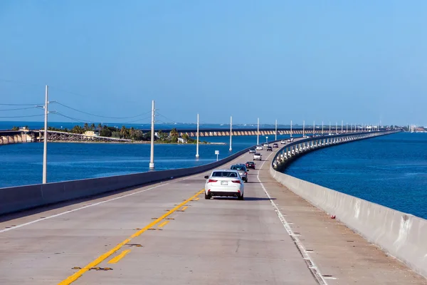 Atlantischen Intracoast und Autobahn us1. Florida Schlüssel Autobahn. — Stockfoto