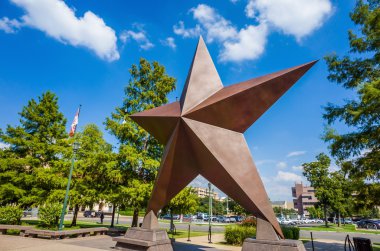 Texas Star Bob Bullock Texas devlet geçmiş Museu önünde
