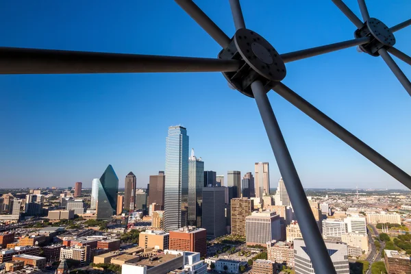 Dallas, Texas városkép a kék ég, a naplemente — Stock Fotó