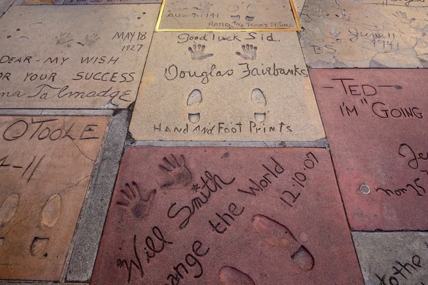 Le impronte delle mani di Super Star a Hollywood Boulevard — Foto Stock