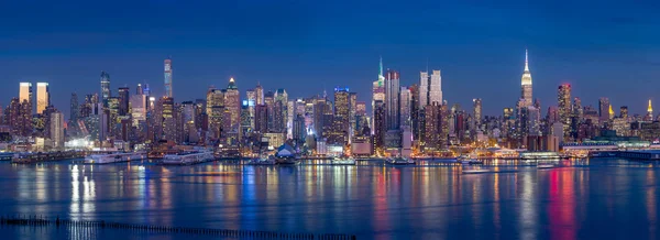 Нью-йоркське місто з хмарочосами — стокове фото