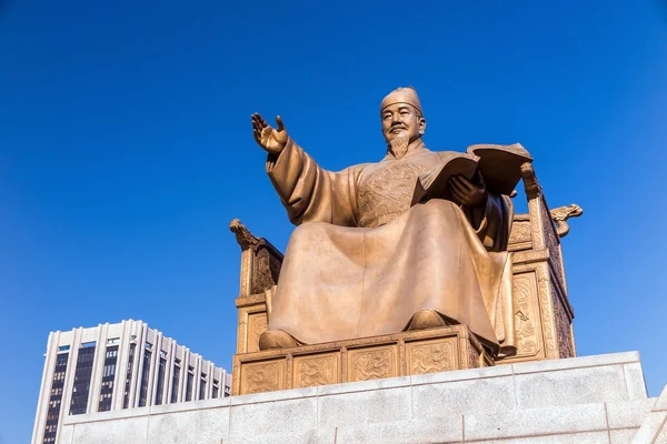 The statue of King Sejong — Stock Photo, Image