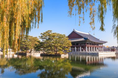 Gyeonghoeru Royal ziyafet salonu.