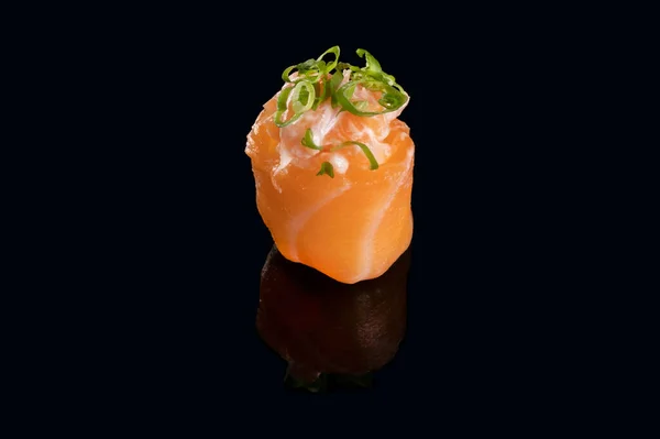 Sushi Isoliert Auf Schwarzem Hintergrund — Stockfoto