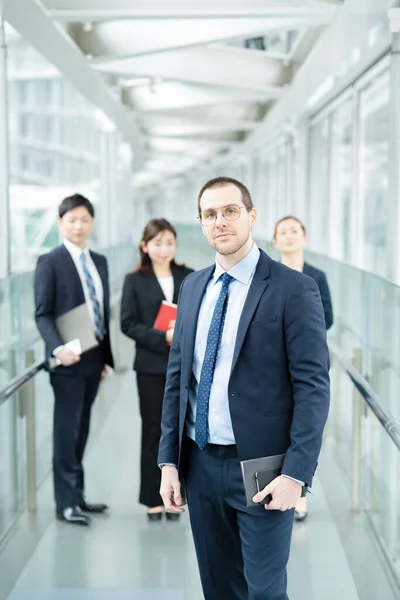 Empresário Sua Equipe Negócios Área Escritório — Fotografia de Stock