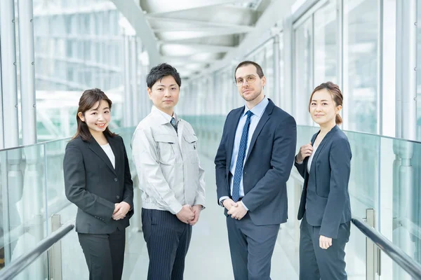 Equipe Negócios Homens Mulheres Roupas Trabalho Ternos — Fotografia de Stock