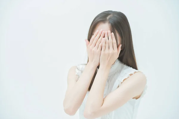 Asian Young Woman Stressed Look — Stock Photo, Image